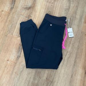 NWT Night Sky Figs Zamora 2.0 Jogger Scrub Pants - Size M